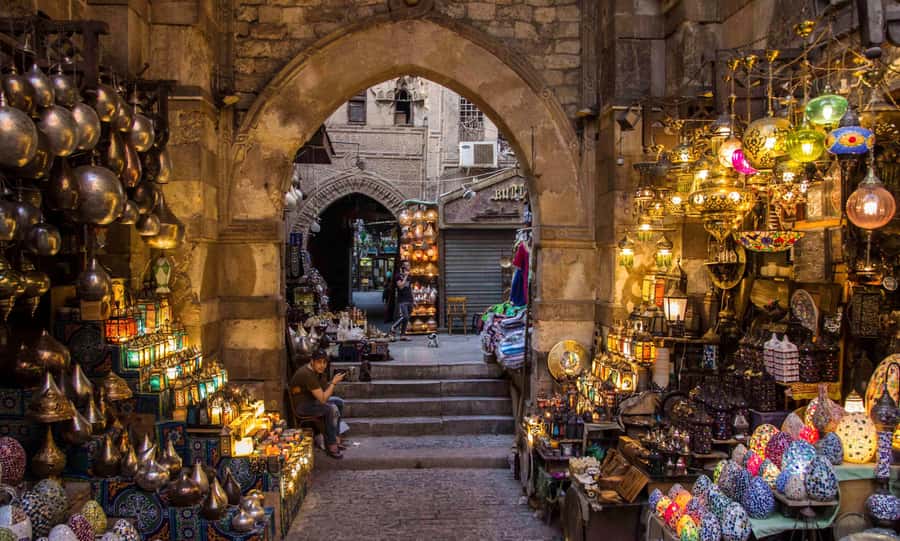 Giza Pyramids, Mummy Museum And Bazaar Private Day Tour - What the $70 price includes