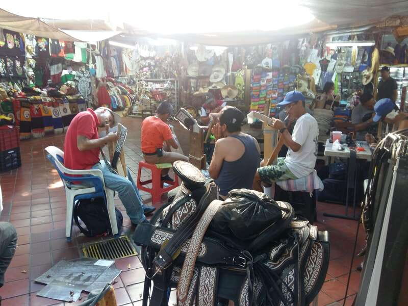 Guadalajara: Culture, Architecture, and Market Walking Tour - Three public spaces, three different moods