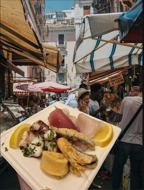 Guided tour of Ortigia with Fish Street Food at the market - The Temple of Apollo and Ortigia’s Greek beginning