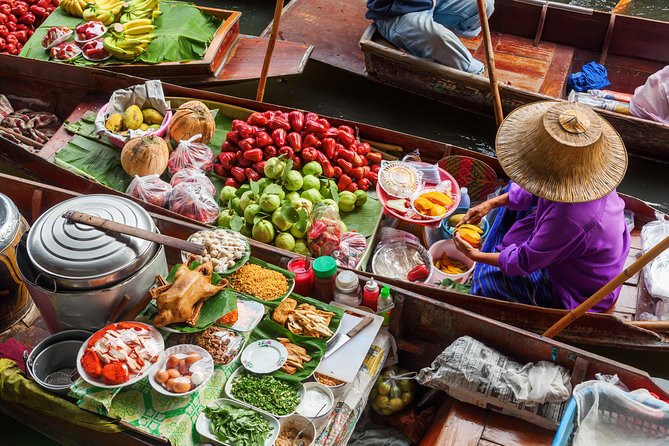 Half-Day Damnoen Saduak Floating Market Small Group Tour - Transport, guide, and group size