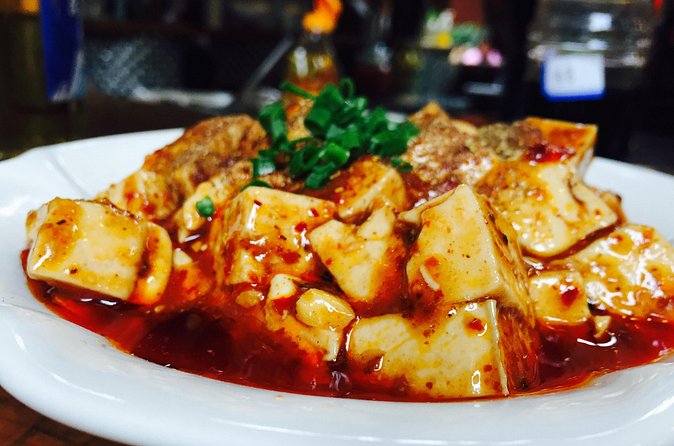 Half-Day Professional Mapo Tofu Cooking with a Local Market Visit - The guides and the small-group feel