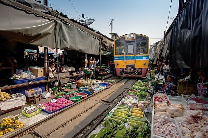 Half Day Railway Market and Damnoen saduak Floating Market tour - Key points to know before booking