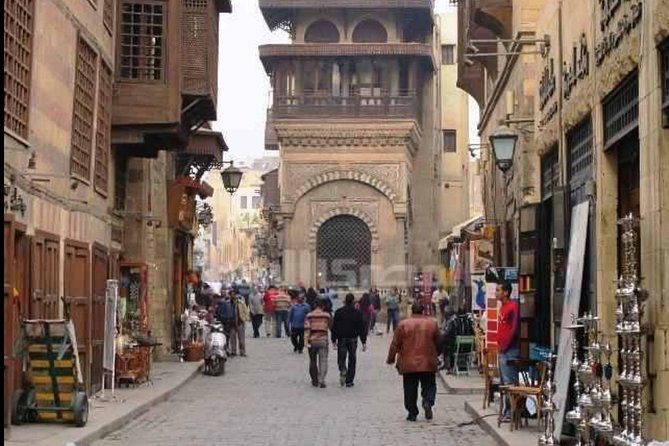 Half Day Tour: El Moez Street, Al Azhar Park and Khan EL Khalili Bazaar - Bab El Fetouh and Bab El Nasr