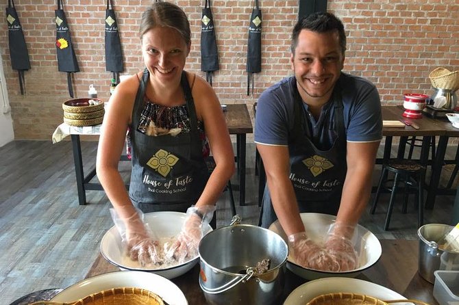 Hands on Thai Cooking Class and Market Tour - Afternoon and evening mango carving