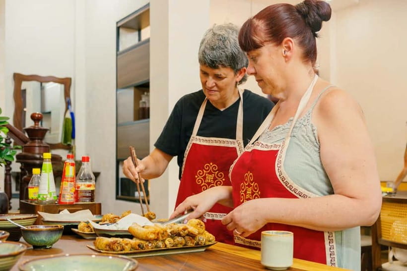 Hanoi Cooking Class: Market Tour, Free Recipe & Beverages - Should you book it?