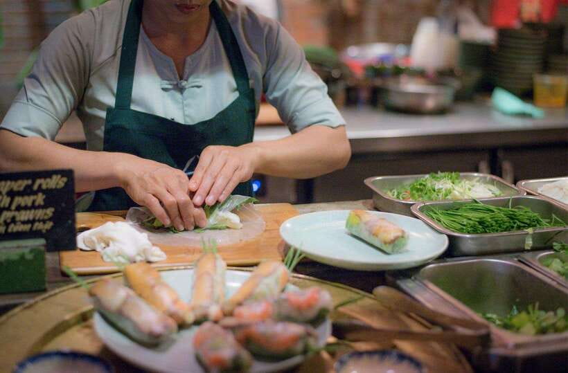 Hanoi Food Adventure: Vietnamese Market Tour & Cooking Class - A Hanoi food lesson that starts at the market