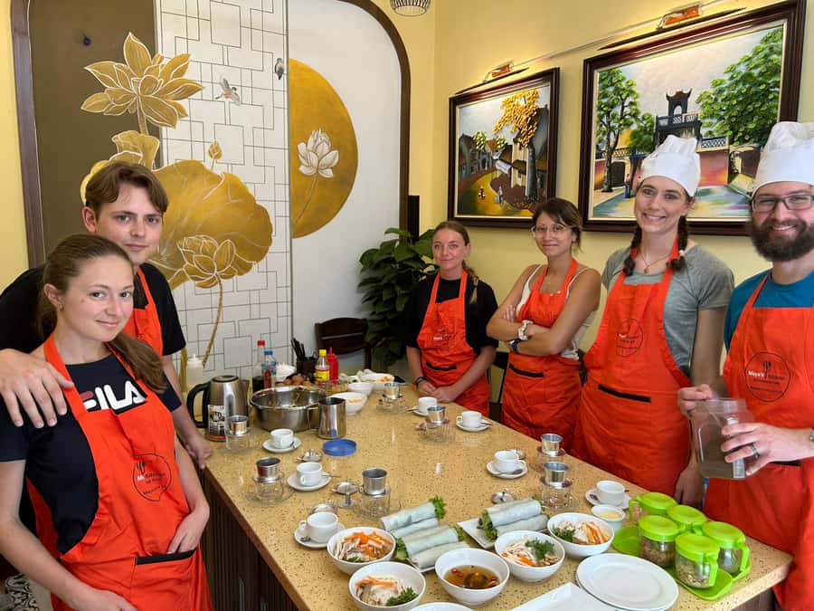 Hanoi: Maya Traditional Cooking Class & Market Tour - Four dishes that keep your hands busy