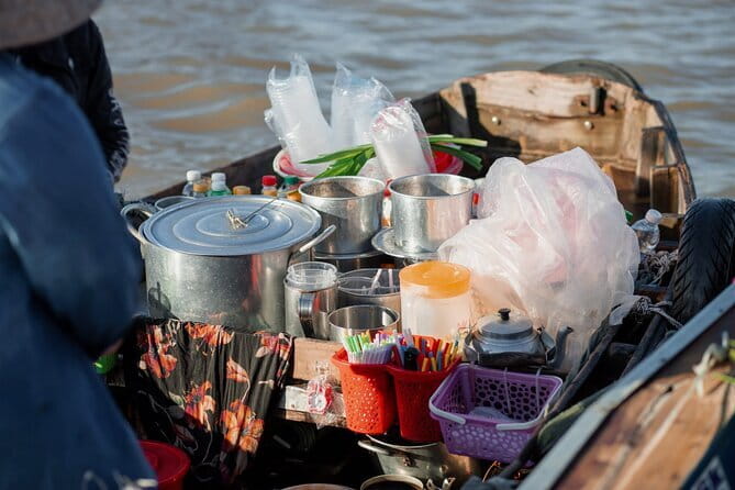 Hau River Floating Market and Con Son Islet Adventure - Cai Rang Floating Market and the rice noodle workshop