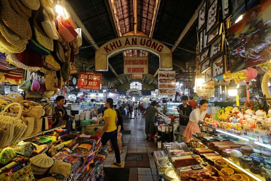 Ho Chi Minh City: History Museum and Ben Thanh Market Tour - Who gets the best value for $26