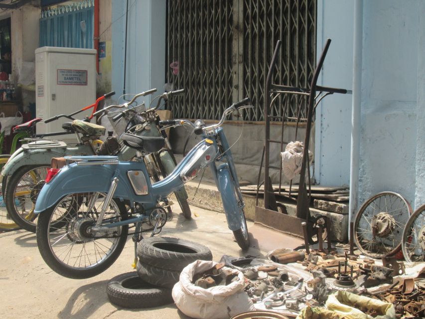 Ho Chi Minh City: Saigon Morning Markets Tour by Motorbike - Motorbike parts, electrical goods, and the city’s working side