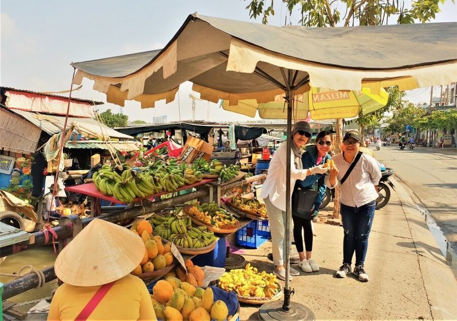 Ho Chi Minh City: Saigon Morning Markets Tour by Motorbike - An 8:00 AM start and the morning market rush