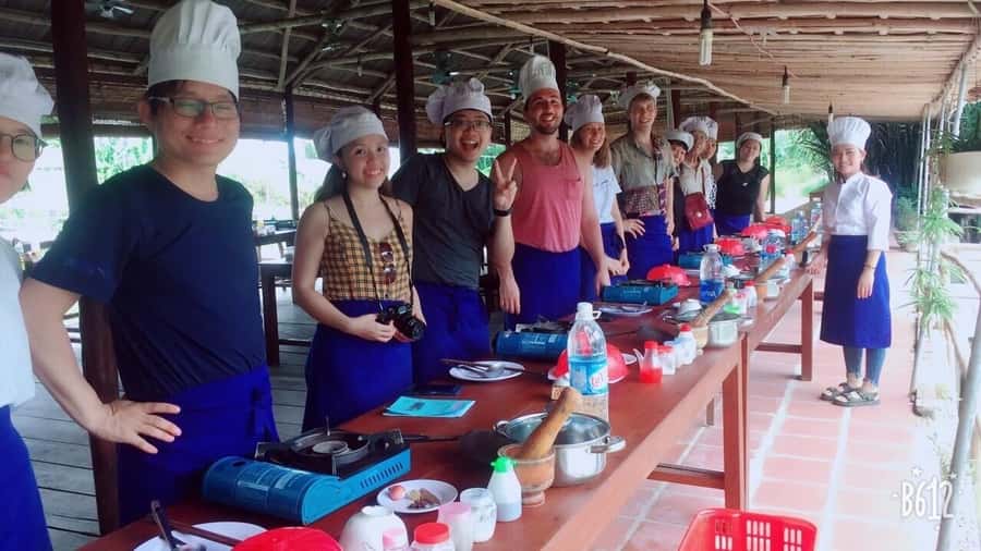 Hoi An: Bay Mau Cooking Class w/ Market & Basket Boat Option - Cooking in the Bay Mau coconut forest