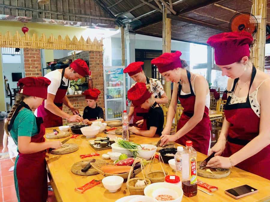 Hoi An: Cooking Class in Coconut Jungle with Market Tour - What the $26 price really covers