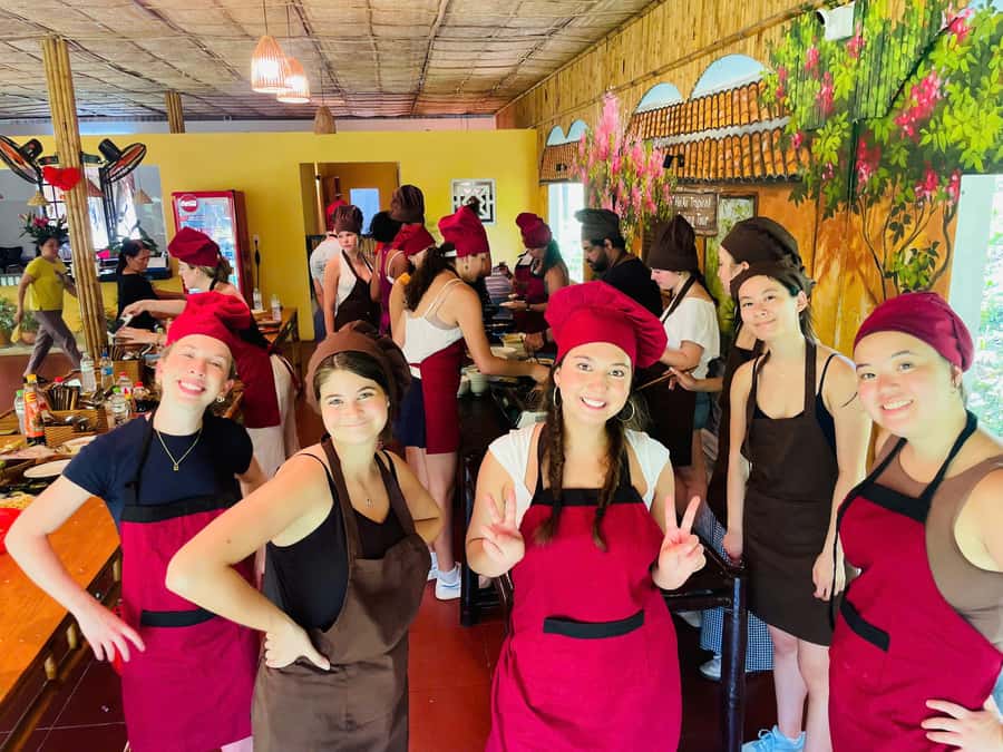 Hoi An: Cooking Class in Coconut Jungle with Market Tour - Reading Hoi An through its local market