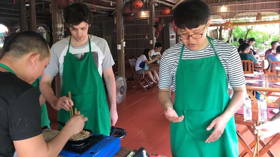Hoi An Cooking Class - Local Market Experience -River Cruise - What the $30 price covers