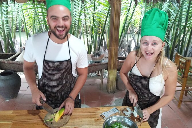 Hoi An Cooking Class(Market,BasketBoat Crabfishing&Cooking Class) - Should You Book It?