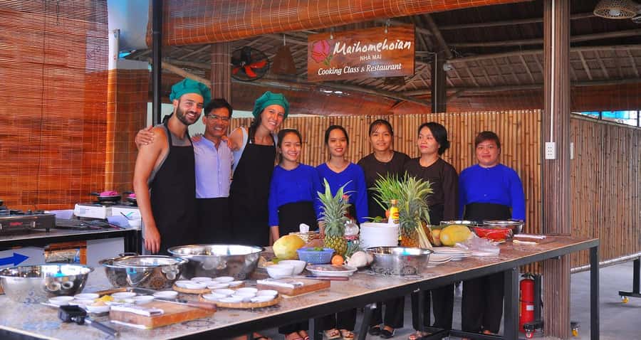 Hoi An Cooking Class With Market and Bamboo Basket Boat Tour - Key points at a glance