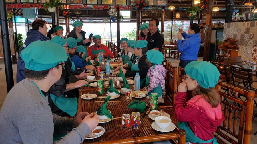 Hoi An Cooking Class With Market and Bamboo Basket Boat Tour - From market produce to a garden kitchen