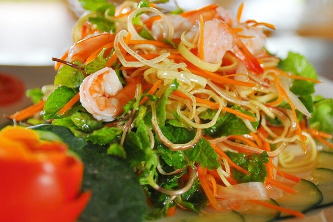Hoi An Cooking Class With Market Tour and Bamboo Basket Boat Ride - How the $27.39 price holds up