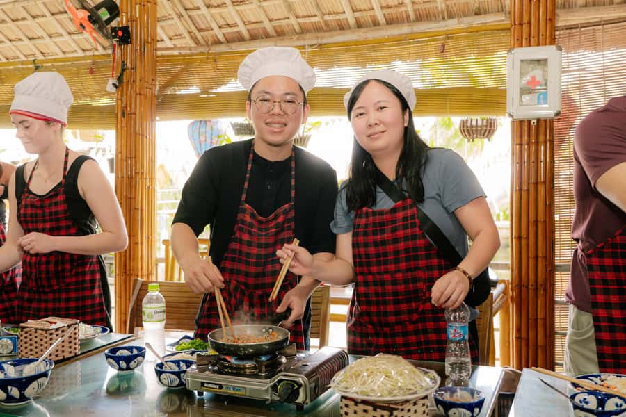 Hoi An: Market Experience with Optional Fishing and Cooking - Music, dancing, and spinning make it more touristy