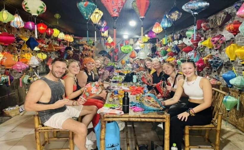 Hoi An: Market tour - Cam Thanh Cooking Class & Basket Boat - Working with rice the old-fashioned way