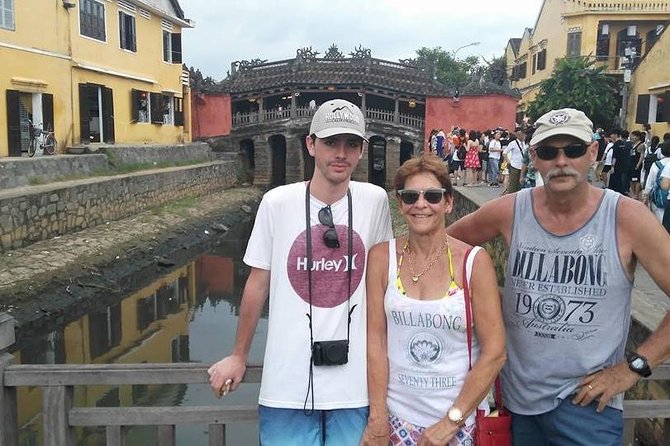 Hoi An Night Market with Hoi an walking Tour , Colourful Lanterns, Boat Ride - Walking through Hoi An’s old center