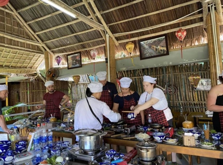 Hoi An : Vegan Cooking Class - Market & Coconut Basket Boat - Timing, transport, and the shape of your day