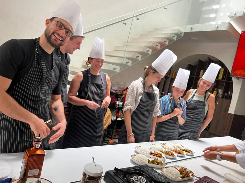 Hoi An:Vegetarian Cooking Class & Explore Market wChef Thanh - What Chef Thanh’s teaching style means for you