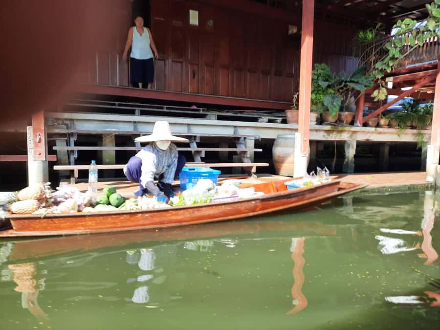 Hua Hin: Maeklong Railway & Amphawa Floating Markets Tour - The van ride from Hua Hin