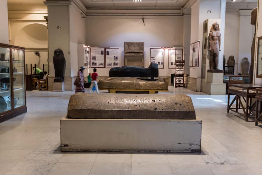 Hurghada: Cairo Pyramids, Sphinx, Museum & Bazaar Day Tour - Key points to know before booking