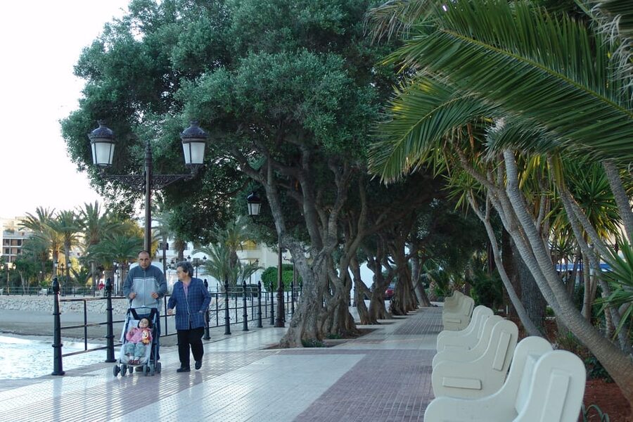 Ibiza: Full-Day Excursion and Visit to a Hippy Market - A traditional village and a longer lunch break