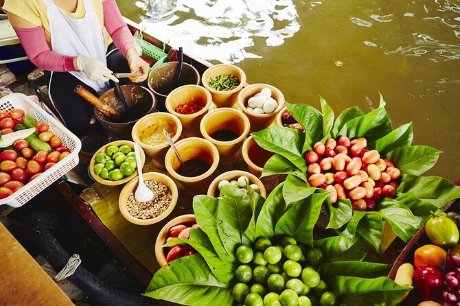 Iconic Markets: Damnoen & Train Market Explore - Who will enjoy this morning outside Bangkok