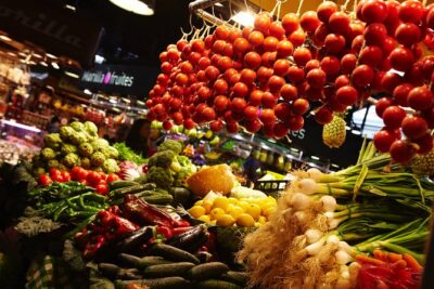Interactive Paella & Market: Bottomless Wine & Rambla Views