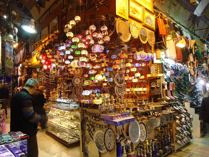 Istanbul: Grand Bazaar Shopping Experience with a Local - Finding your bearings among 4,000 shops
