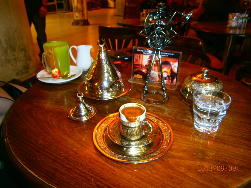 Istanbul: Grand Bazaar Shopping Experience with a Local - The value of a private local guide