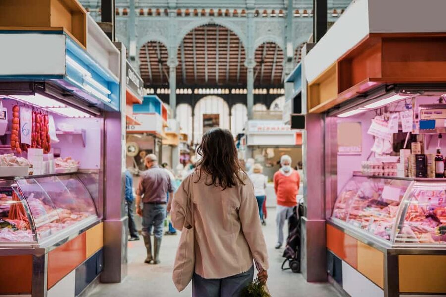 Istanbul: Grand Bazaar Shopping Tour & Shopping Assistant - The appeal of workshops and lesser-known shops