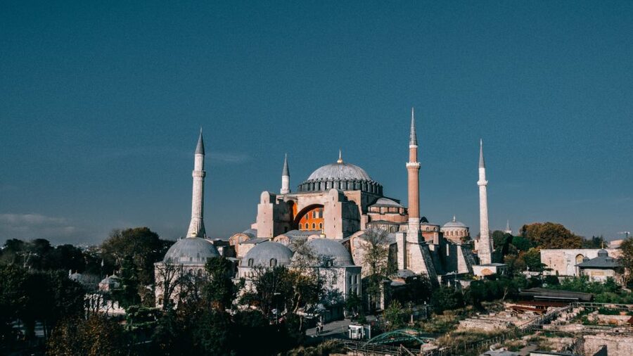 Istanbul: Hagia Sophia, Blue Mosque, Cistern & Bazaar Tour - Key points to know before booking