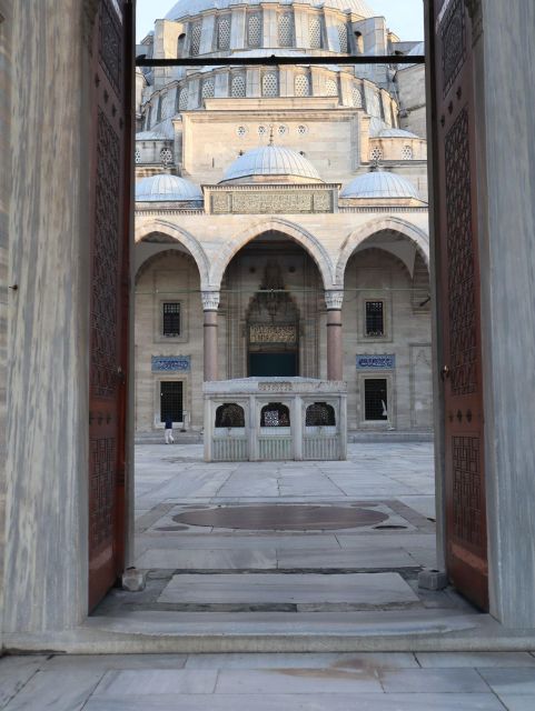 Istanbul Private Shopping Tour – Grand Bazaar & Spice Market - Spices, teas, and edible gifts at the Egyptian Bazaar