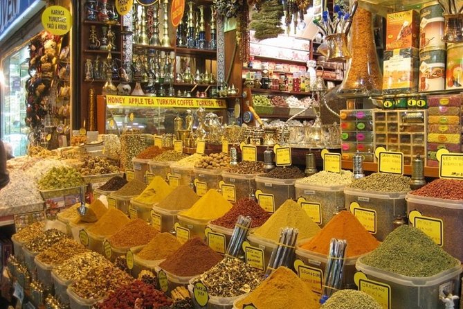 Istanbul Shore Excursion: Small-Group Bosphorus Cruise and Istanbul Egyptian Bazaar - Eminonu Square and the Galata Bridge