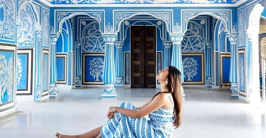 Jaipur: Half-Day Guided Sightseeing Tour with Flower Market - Hawa Mahal shows Jaipur at its most photogenic