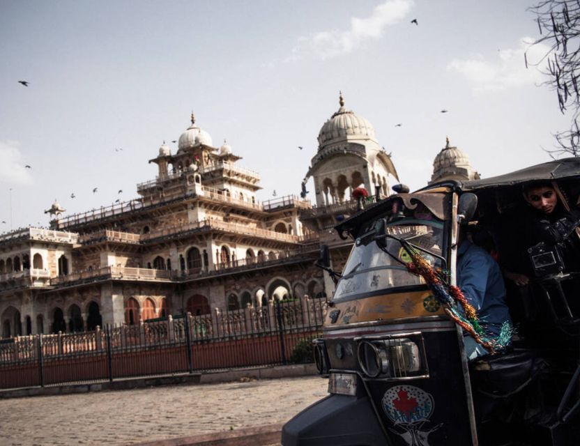 Jaipur Sightseeing by Tuk-Tuk: Temples, Palaces & Markets - Jantar Mantar ends with stone instruments and science