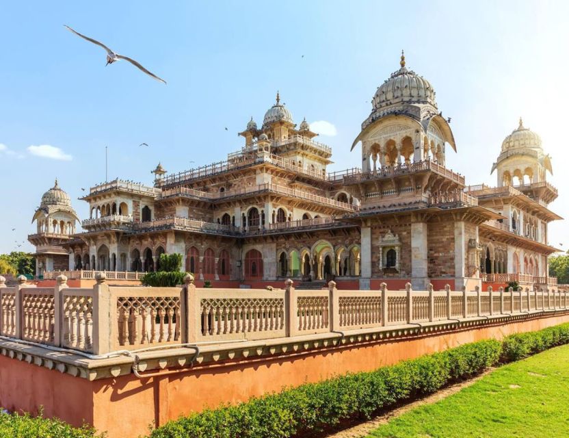 Jaipur Sightseeing by Tuk-Tuk: Temples, Palaces & Markets - Amer Fort deserves the longest stop