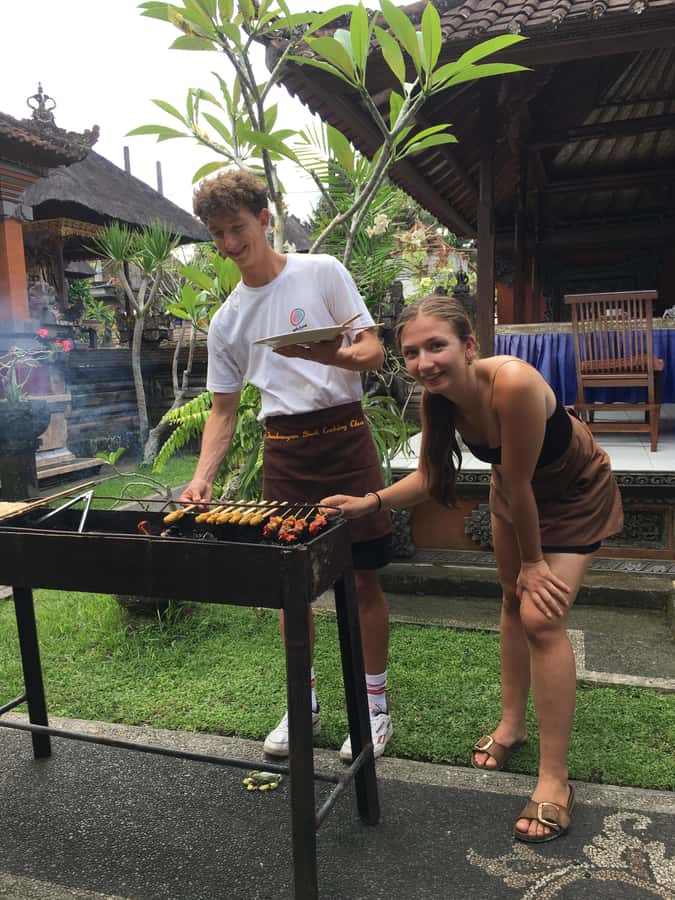 Jambangan bali cooking class with morning market tour - Key points at a glance