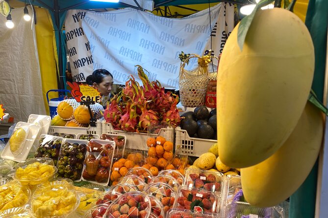 Jodd Fair Night Market Experience - Walking through a clean, easy-to-use market
