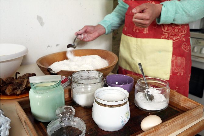 Join a Local for a Market Tour, Cooking Class and Meal in her Tbilisi Home - Why the private format matters