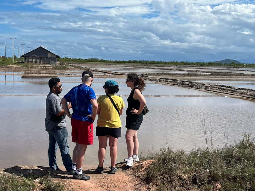 Kampot Pepper & Kep/Crab Market Tours: Salt, Secret lake - Guides, pace and what can affect the day