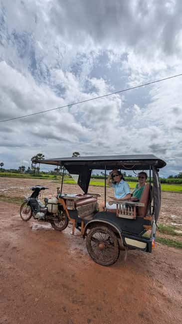 Kampot Pepper & Kep/Crab Market Tours: Salt, Secret lake - Khmer villages, rice fields and ordinary country life