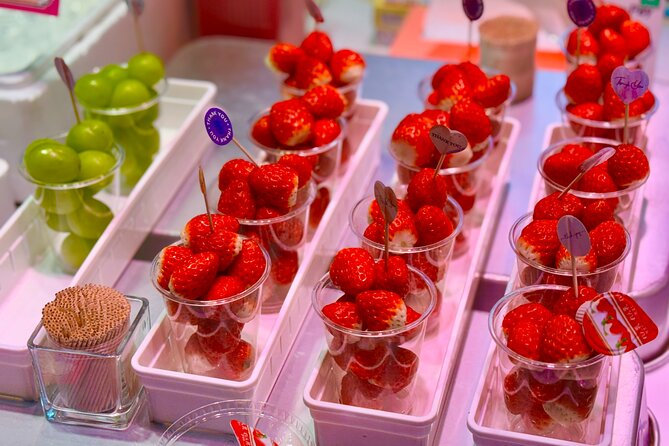 Kanazawa: 2-Hour Private Tour of Omicho Market with Tastings - Fruit at Fruits Sakano