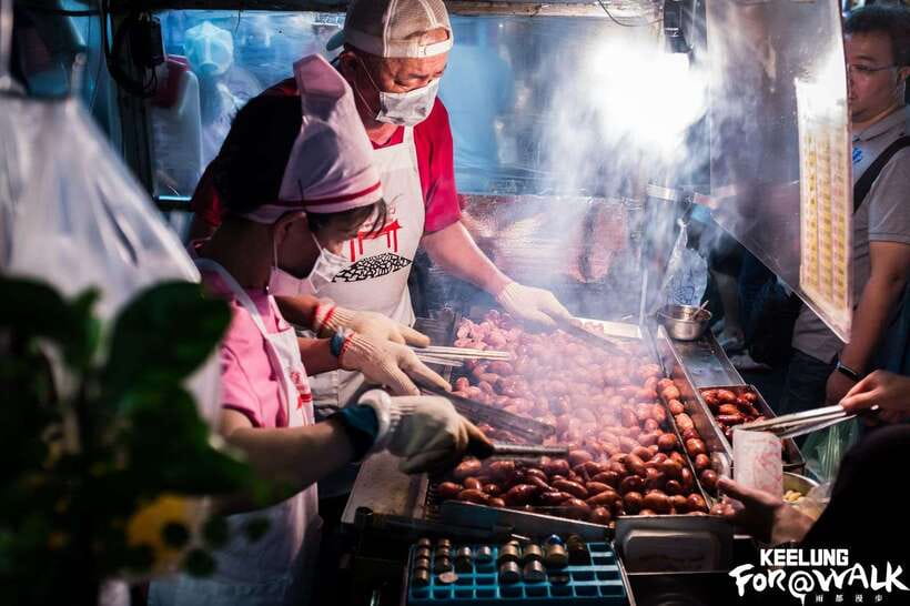 Keelung Half-Day Food Tour: Explore Day & Night Markets - Day tour or evening tour?