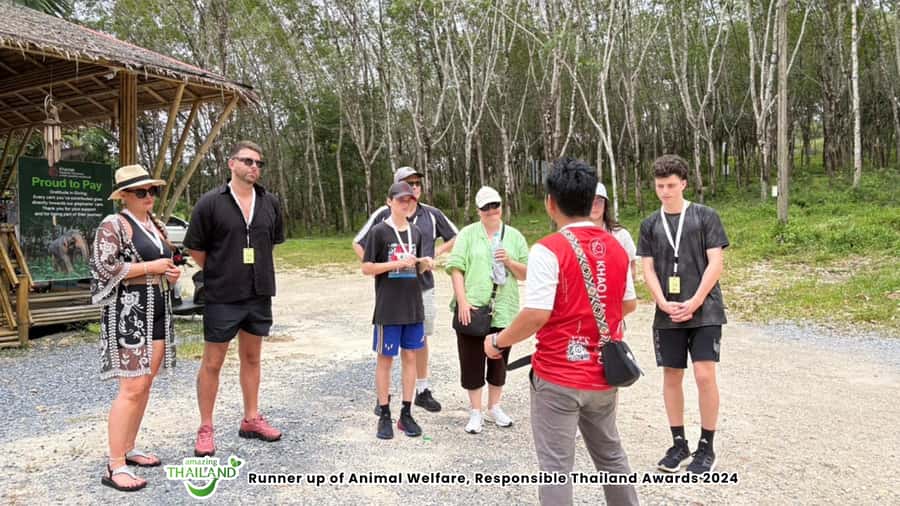 Khaolak Guide Tour to Sunday Market and Rescured Elephant - A seven-hour schedule that starts late